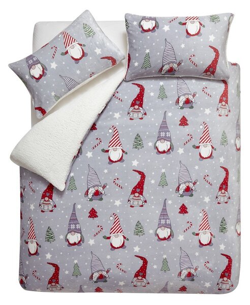 Сиво двойно удължено спално бельо от микроплюш 230x220 cm Festive Gnomes – Catherine Lansfield