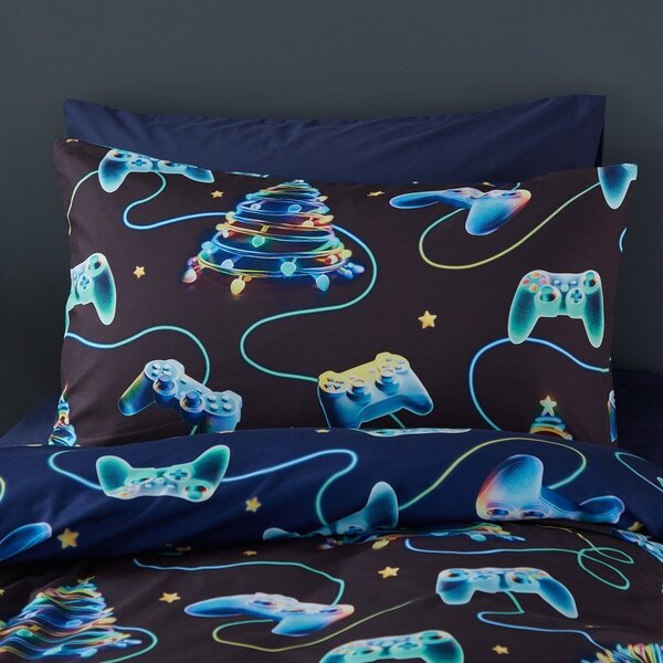 Черно-синьо двойно спално бельо 200x200 cm Christmas Gamer – Catherine Lansfield