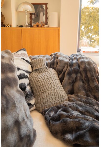 Сиво одеяло от микроплюш 150x200 cm Wave – Tiseco Home Studio