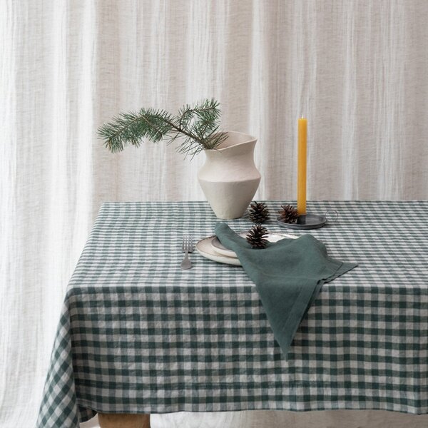 Ленена покривка за маса 140x250 cm Forest Green Gingham – Linen Tales