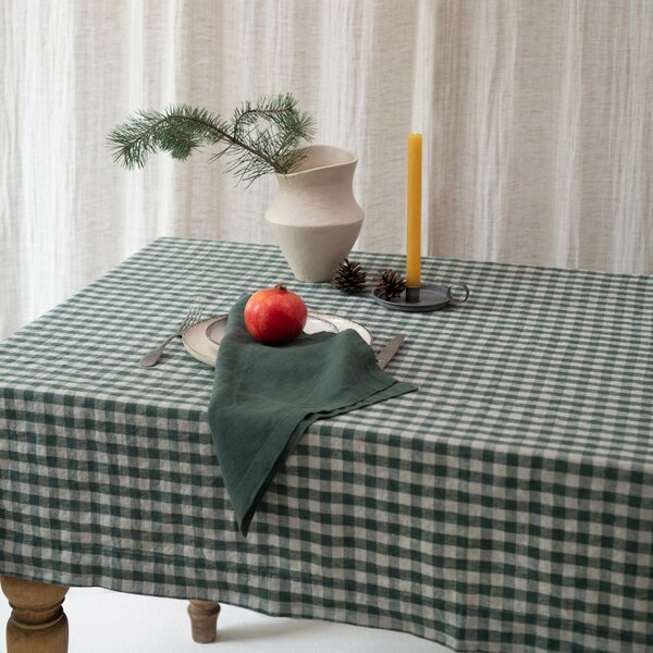Ленена покривка за маса 140x250 cm Forest Green Gingham – Linen Tales