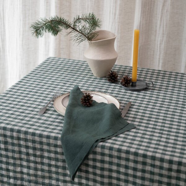 Ленена покривка за маса 140x250 cm Forest Green Gingham – Linen Tales