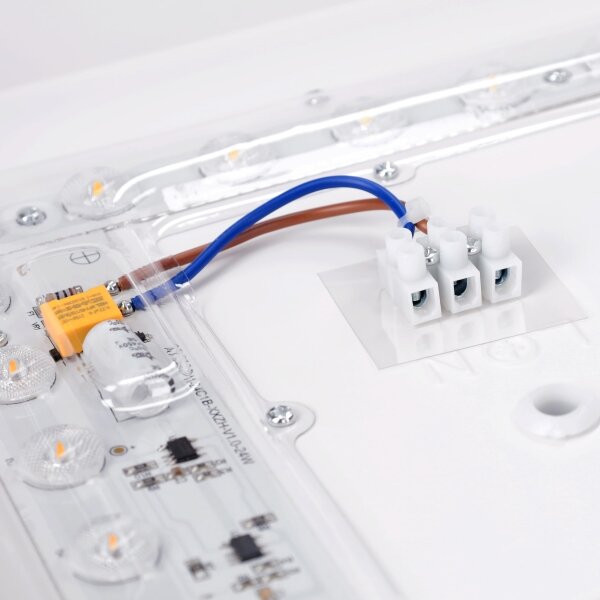 BRILAGI - LED таванен плафон PILANA SQUARE LED/24W/230V дъб/бежов 32x32 см