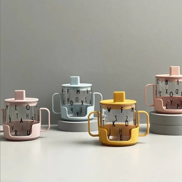 Бежова детска чаша Grow With Your Cup Grow with Your Cup - Design Letters