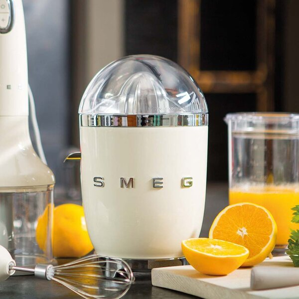 Кремава сокоизстисквачка 50's Retro Style – SMEG