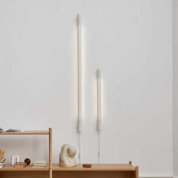 GEJST стенна лампа Radent щепсел, бяла, височина 70 cm, G13 LED, Бял, Дневна/трапезария, Метал
