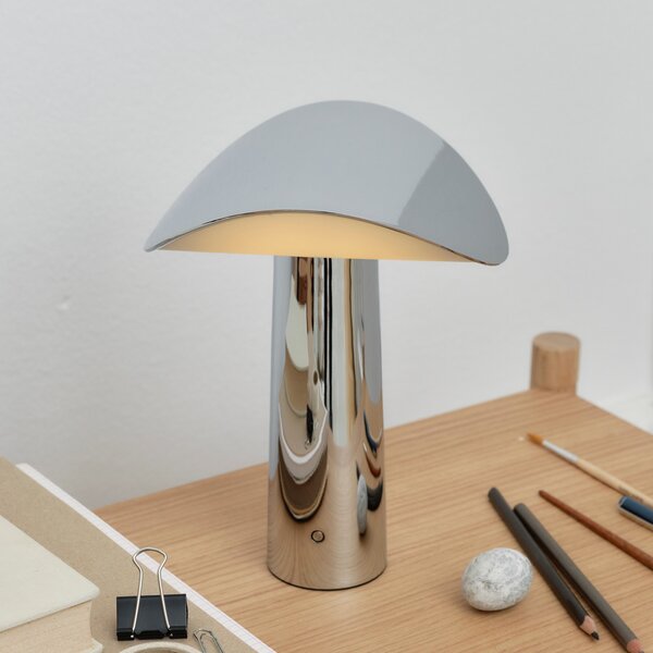 GEJST LED акумулаторна настолна лампа Lium, хром, 2700 K, USB, Затъмняване, Металик, Дневна/трапезария, Алуминий, Модерен
