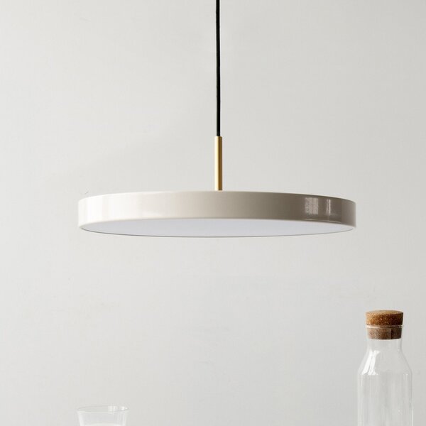 UMAGE LED висяща лампа Asteria Medium перла/месинг Ø 43 cm, Затъмняване, Бежов, Дневна/трапезария, Метал, Дизайн