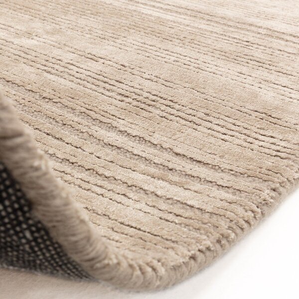 Бежов ръчно изработен килим със смес от вълна 120x170 cm Henley Sand – Asiatic Carpets