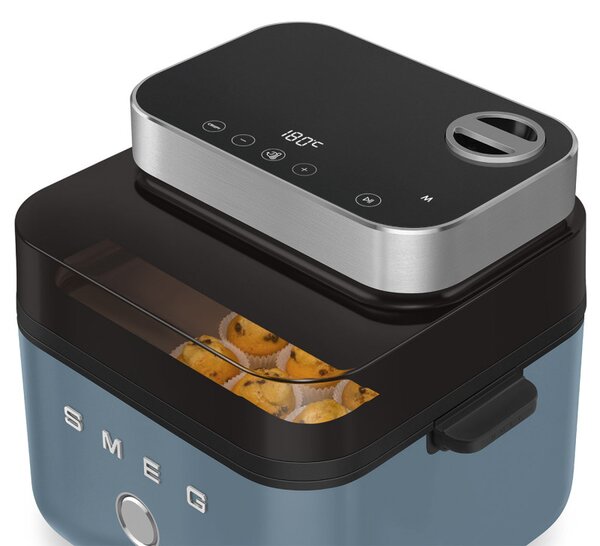 Фритюрник с горещ въздух Smeg Collezione AFC01SBMAU, 1450W, 7.3 л, 40-200°C, 7 програми, Двоен режим, Сензорно управление, Таймер, LED, Син