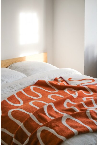 Оранжево одеяло 150x200 cm Swirl – noo.ma