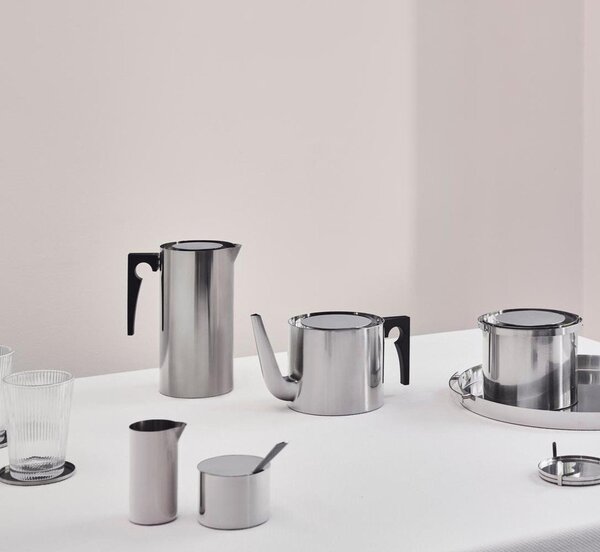 Чайник от неръждаема стомана в сребрист цвят 1,25 l Arne Jacobsen – Stelton