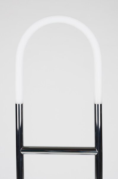 LED затъмняваща се подова лампа в сребрист цвят (височина 135 cm) Arch – Zuiver