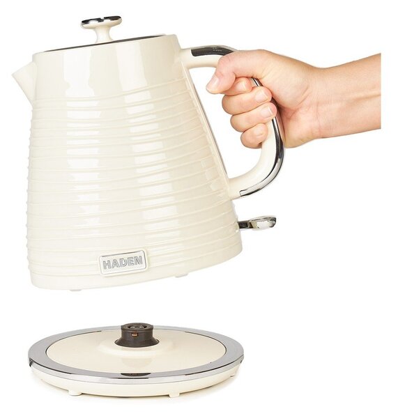 Кремава пластмасова електрическа кана 1,7 l Devon – Haden
