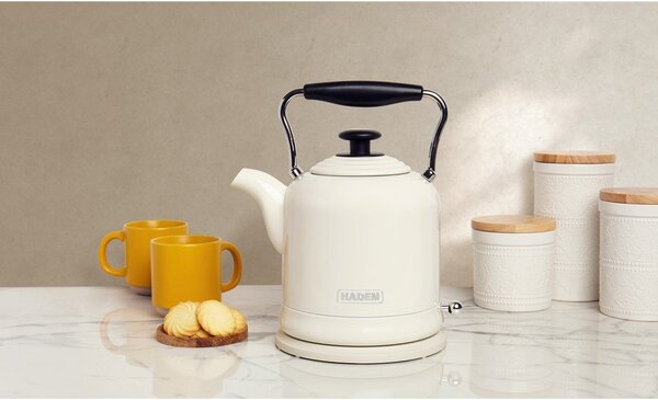 Кремава електрическа кана от неръждаема стомана 1,5 l Highclere – Haden