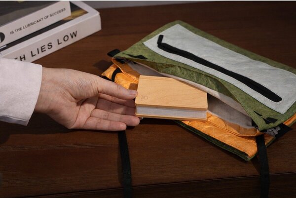 Преносима светлинна декорация с USB в естествен цвят BookLight – Gingko