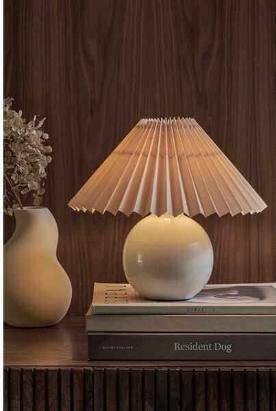 Бежова/кремава текстилна настолна лампа (височина 22 cm) Mimmi – Ellos Home