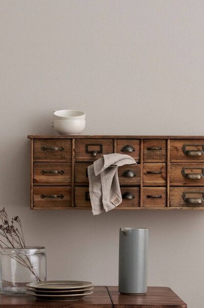 Висящ скрин от масивен бор в светло естествен цвят 67x25x14 cm Klas – Ellos Home