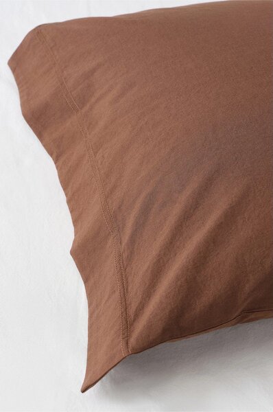 Кафяво единично спално бельо от органичен памук 150x200 cm Juliette – Ellos Home