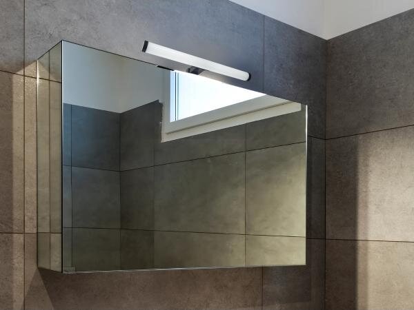 LED осветление за огледало за баня LED/8W/230V 30 cm IP44 черно