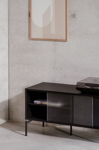 Черна маса за телевизор 116x55x42 cm Met Mini – noo.ma