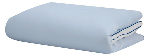 Светлосин единичен чаршаф за завивка от памучен сатен 140x200 cm Oba – noo.ma