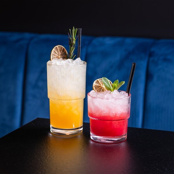 Стъклени чаши в комплект 6 бр. 330 ml Vitro – BonBistro
