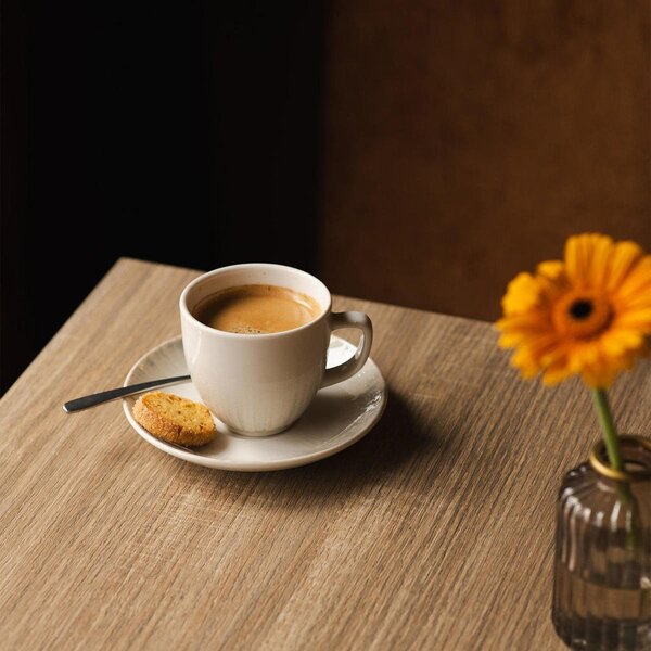 Светлосива порцеланова чинийка ø 14 cm Nuance – BonBistro