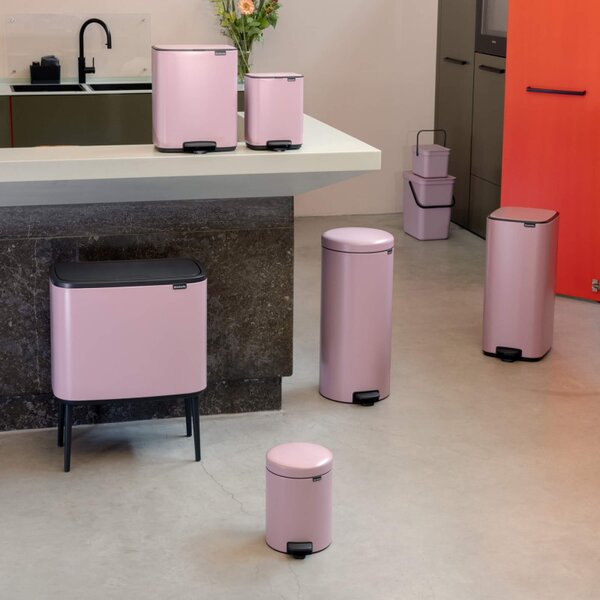 Кош за боклук с педал Brabantia NewIcon 1010443, 30 л, Плавно затваряне, Противоплъзгаща основа, Розов