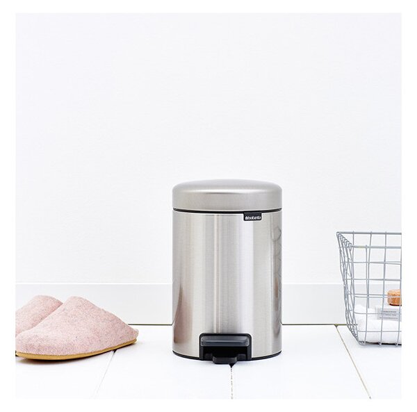 Кош за боклук с педал Brabantia NewIcon 648998, 3 л, Леко затваряне, Противоплъзгаща основа, Инокс/Мат