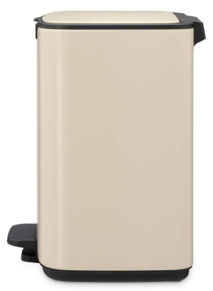 Кош за боклук Brabantia Bo Pedal 1010077, 7 л, Плавно затваряне, Гумирана основа, Бежов