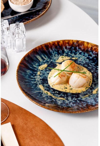 Кафява порцеланова чиния ø 27 cm Resto – BonBistro