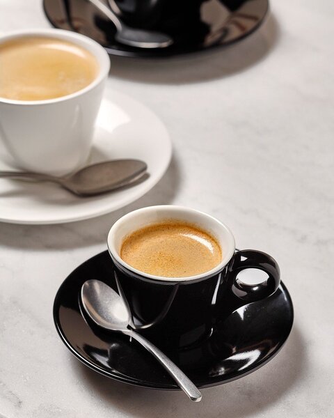 Черна порцеланова чаша за еспресо 80 ml Barista – BonBistro