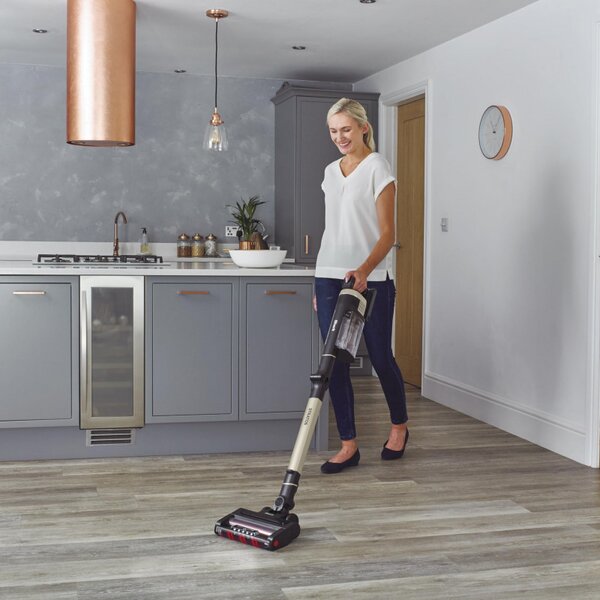 Вертикална прахосмукачка Shark Stratos True Pet Flexology IZ400EUT, 309W, 0.7L, Автономия 60 мин, Clean Sense IQ, Pet Pro, LED, Powerfins, Тъмносив/шампанско