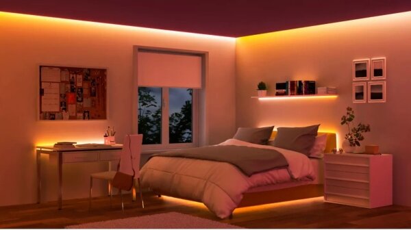WiZ - Димируема RGBIC LED лента 4 м, 10,2 W/5 V, 2700-6500K, Wi-Fi