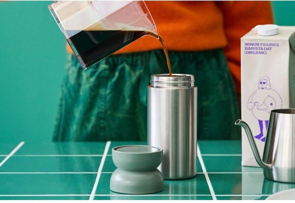 Термочаша от неръждаема стомана в сребрист цвят/светлозелена 350 ml Ellipse – Mepal