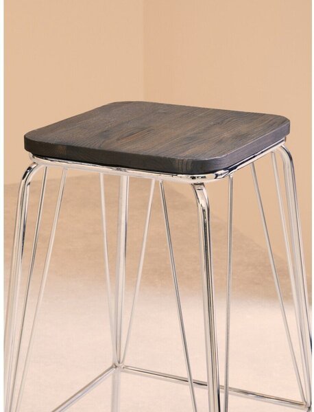 Стол от масивен бряст в сребрист цвят/в естествен цвят District – Premier Housewares