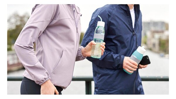 Светлозелена пластмасова бутилка 500 ml Ellipse – Mepal