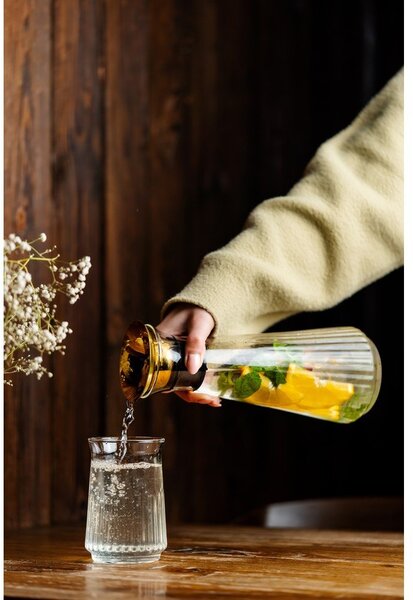 Стъклени чаши в комплект 2 бр. 400 ml Mia – Vialli Design
