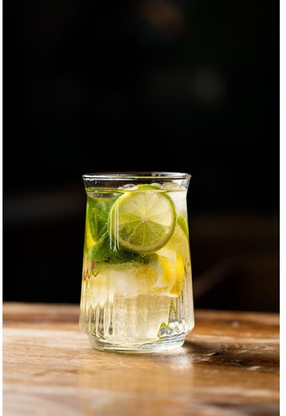 Стъклени чаши в комплект 2 бр. 400 ml Mia – Vialli Design