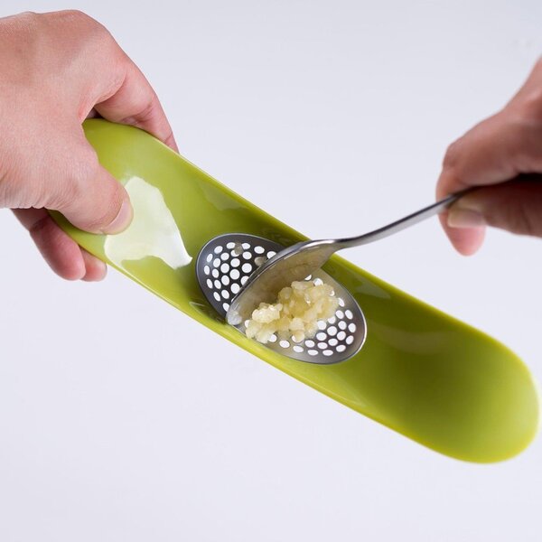 Зелен чесън Rocker Чесън Cradle Rocker™ - Joseph Joseph