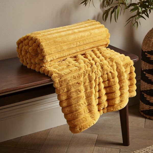 Одеяло от микрофлийс 130x170 cm Cosy Ribbed - Catherine Lansfield