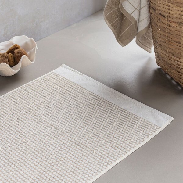 Текстилна постелка за баня в бяло и бежово 50x80 cm Grid - Mette Ditmer Denmark