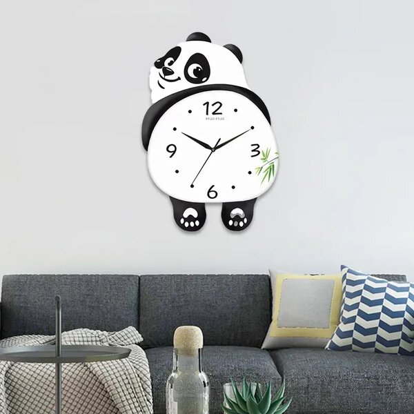 Pandatime™ светещ стенен часовник с танцуваща панда