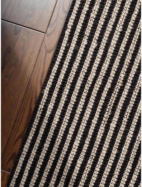Черен ръчно изработен ютен килим 160x230 cm Harvest Ebony – Elle Decoration