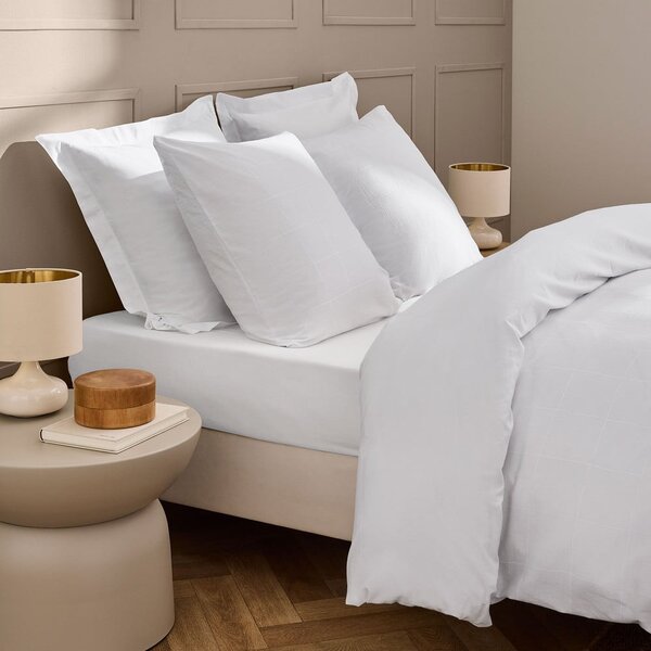 Бял чаршаф 140x190 cm Linella – douceur d'intérieur