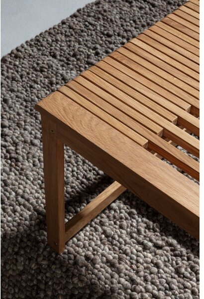 Масичка за кафе от масивен дъб в естествен цвят 60x70 cm Unai – MOME