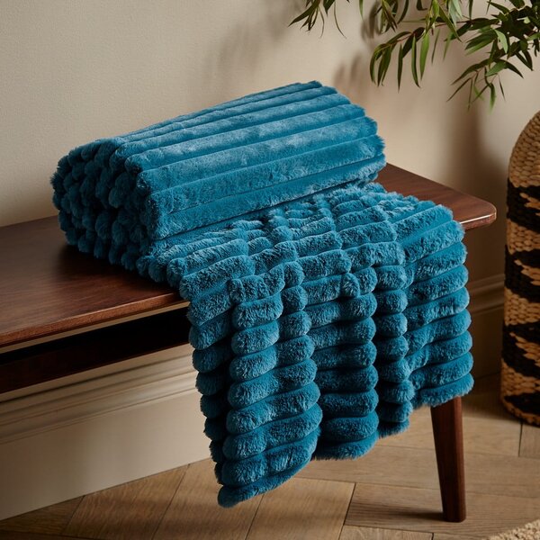 Одеяло от микрофлийс 130x170 cm Cosy Ribbed - Catherine Lansfield