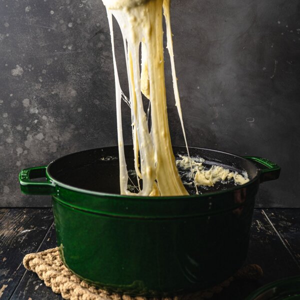 Чугунена тенджера Staub La Cocotte 40509-361-0, 6.7 л, 28 см, -20°C До 260°C, Емайл, Капак с капкова структура, Индукция, Зелен