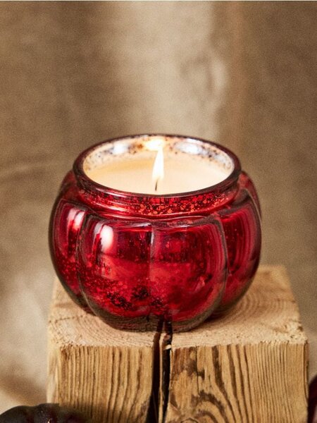 Sinsay - Ароматна свещ във форма на тиква Mulled wine - бледомораво